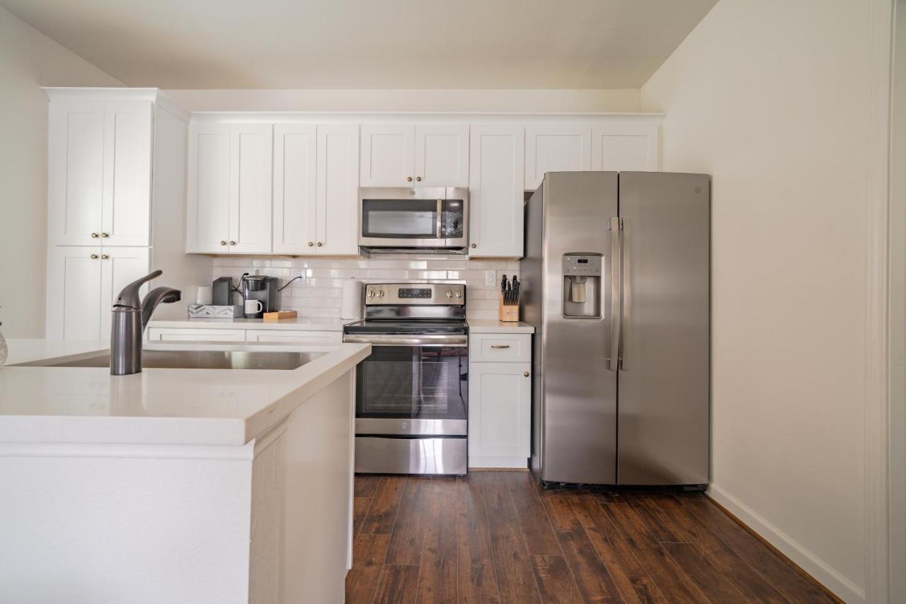 Unit 1 - Spacious & Renovated Apt Home In The City'S Action Houston Buitenkant foto