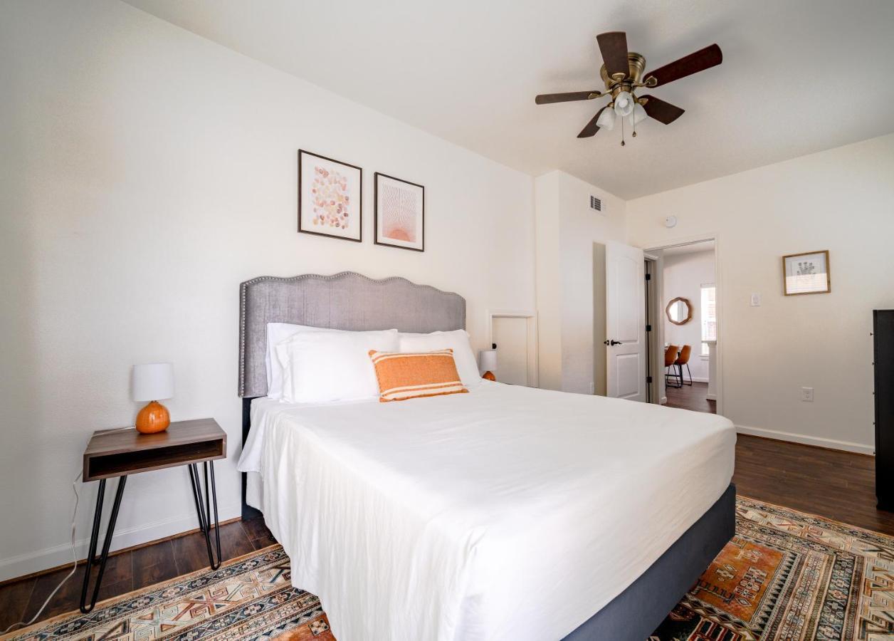 Unit 1 - Spacious & Renovated Apt Home In The City'S Action Houston Buitenkant foto