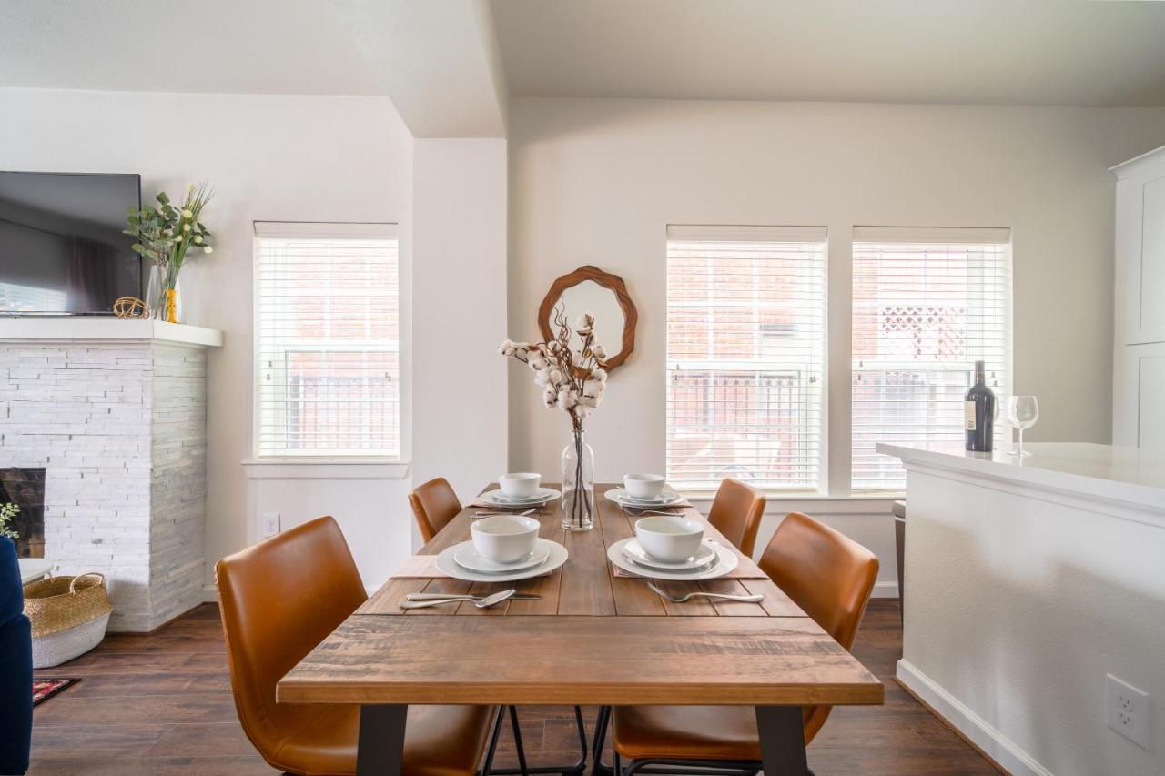 Unit 1 - Spacious & Renovated Apt Home In The City'S Action Houston Buitenkant foto