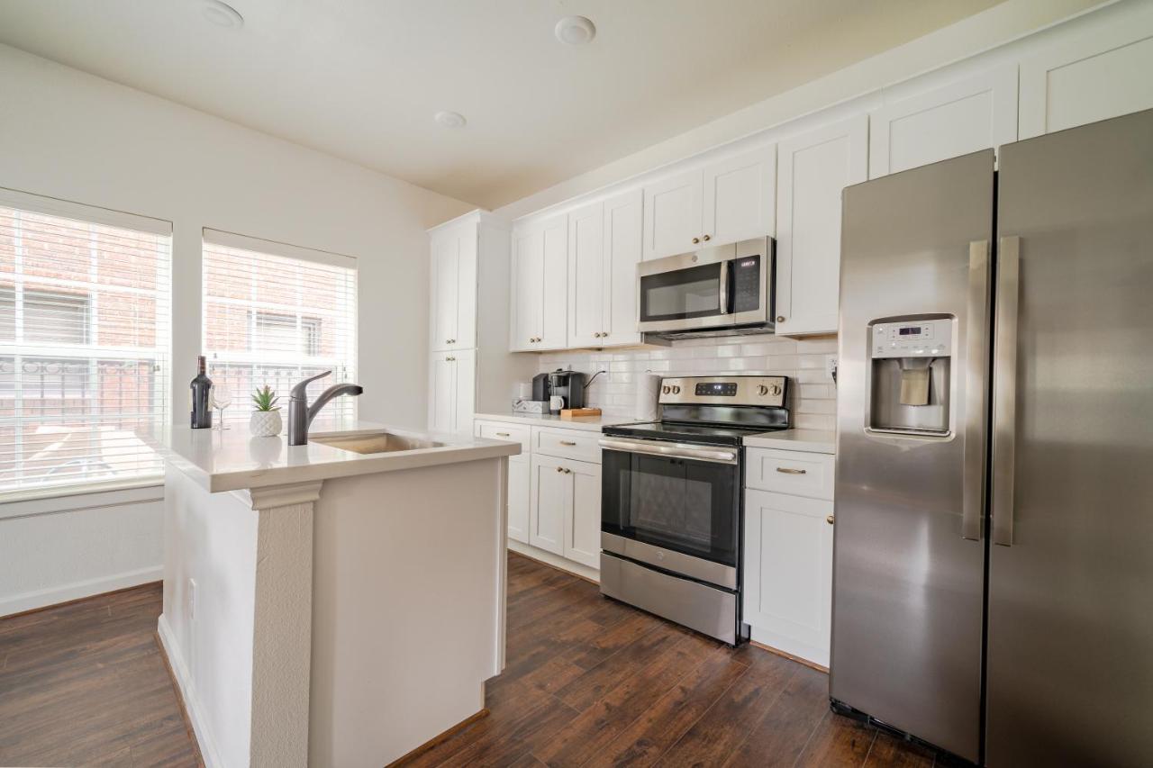 Unit 1 - Spacious & Renovated Apt Home In The City'S Action Houston Buitenkant foto