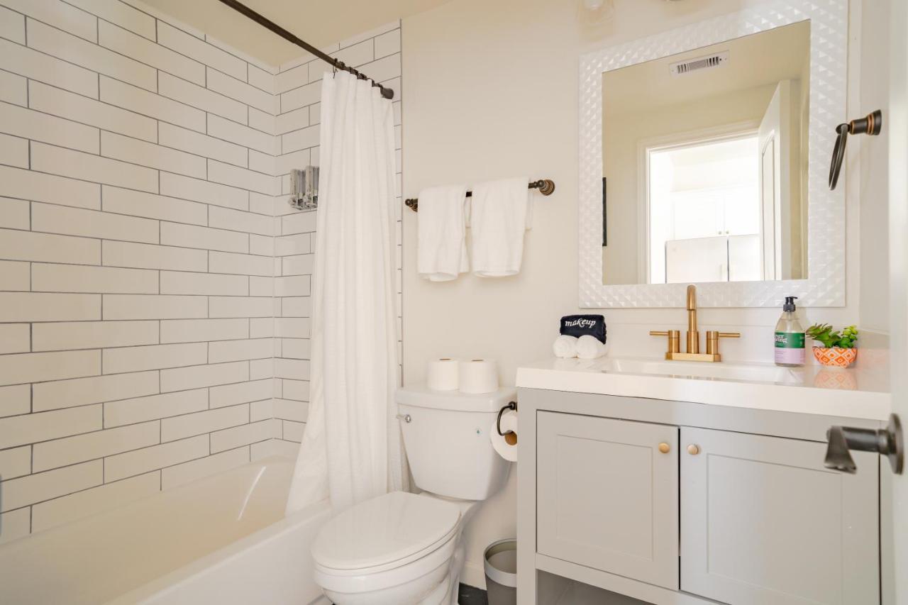 Unit 1 - Spacious & Renovated Apt Home In The City'S Action Houston Buitenkant foto